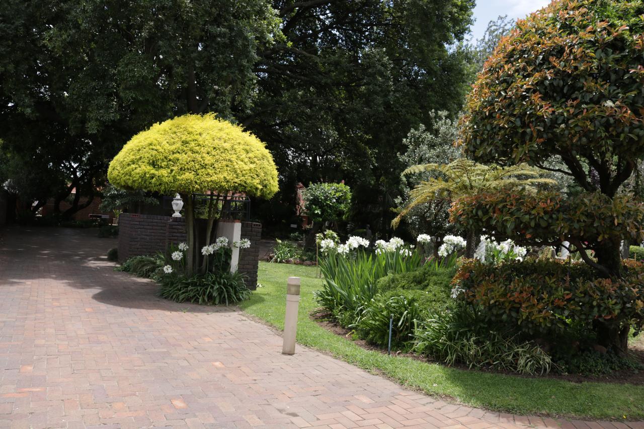 Airport Gardens Boutique Hotel 복스버그 외부 사진