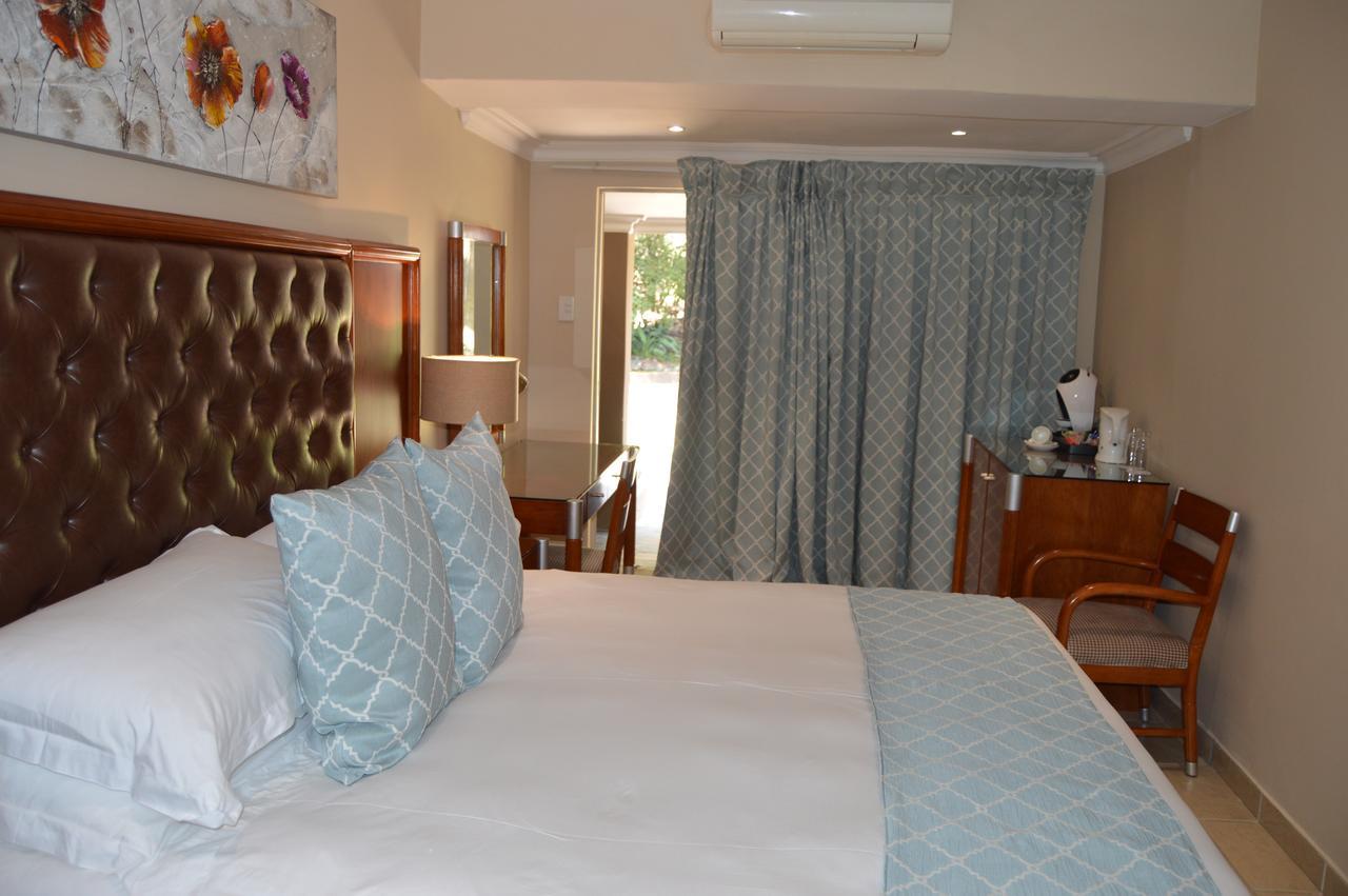 Airport Gardens Boutique Hotel 복스버그 외부 사진