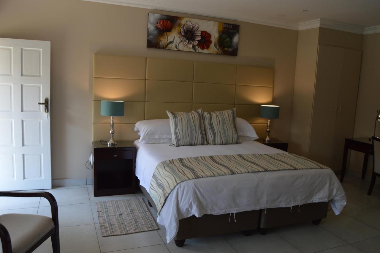 Airport Gardens Boutique Hotel 복스버그 외부 사진