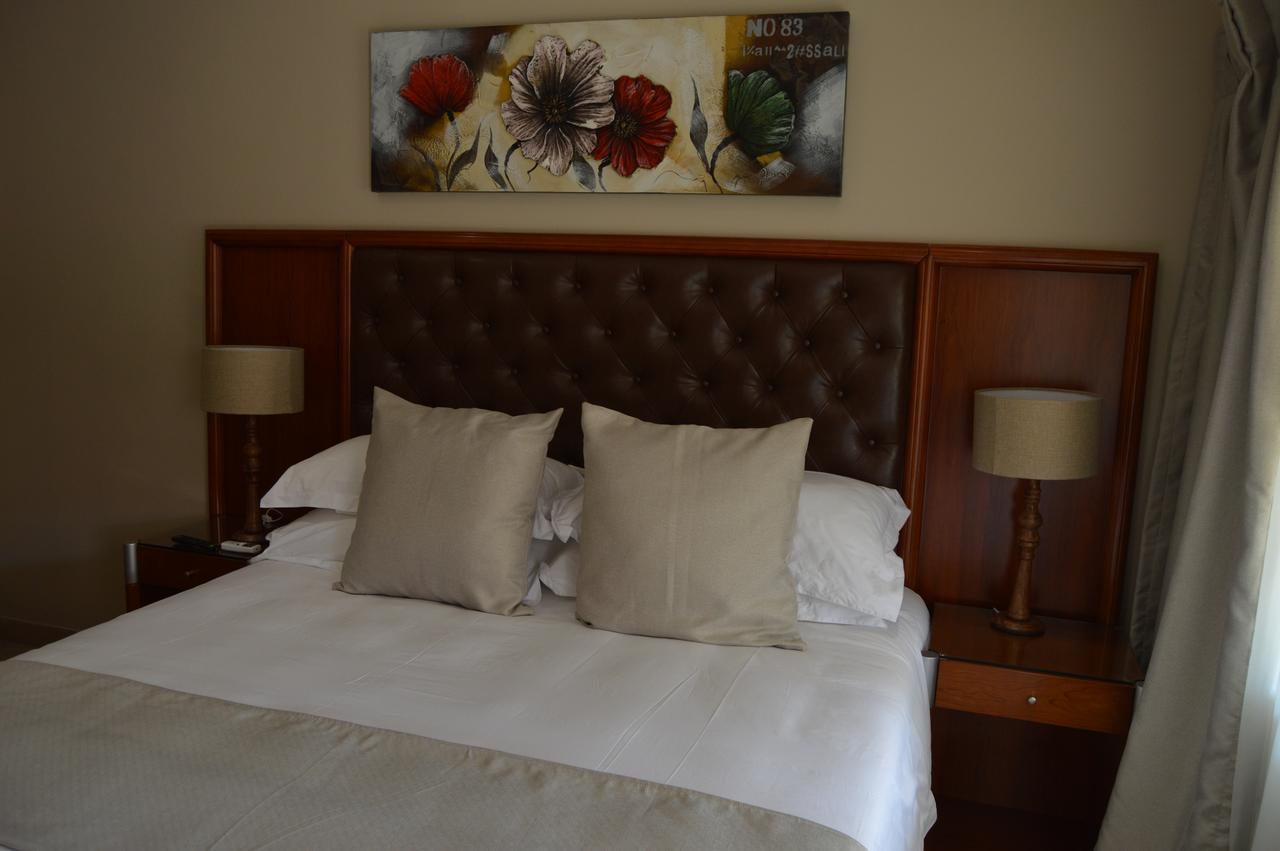 Airport Gardens Boutique Hotel 복스버그 외부 사진
